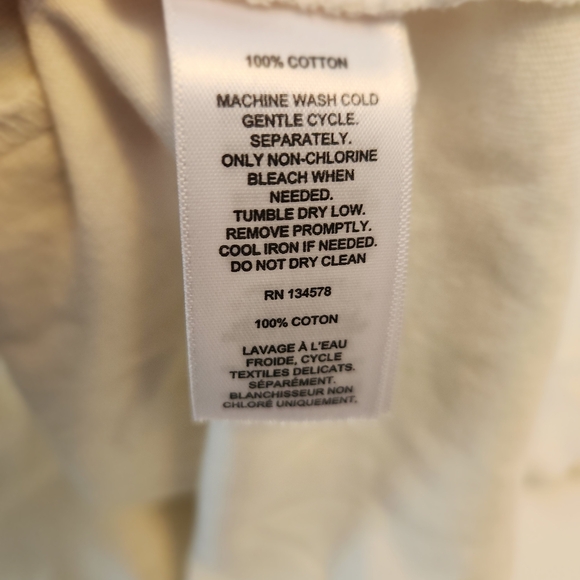 Vineyard Vines Cream T-Shirt with Whale Logo - Picture 6 of 6